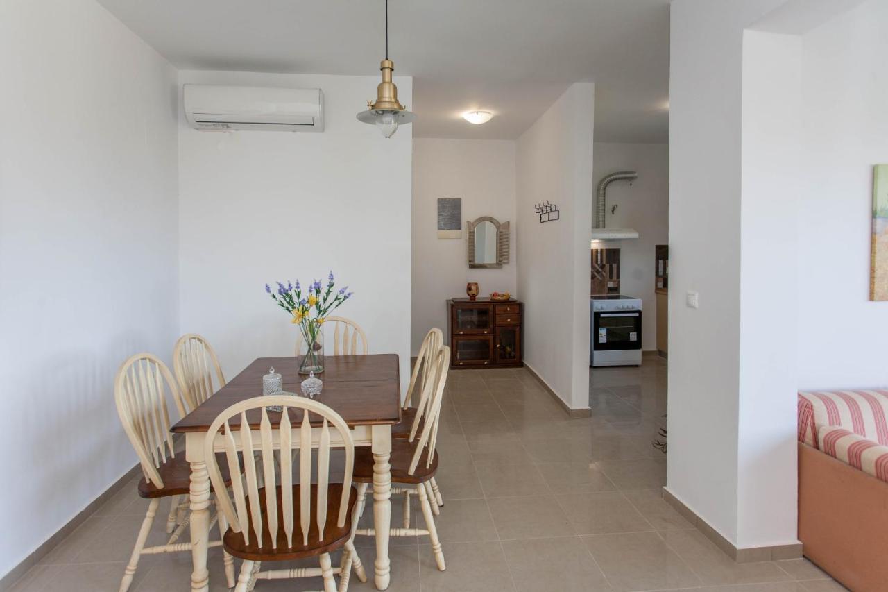 Hillside Seaview Apartment 斯塔罗斯 外观 照片