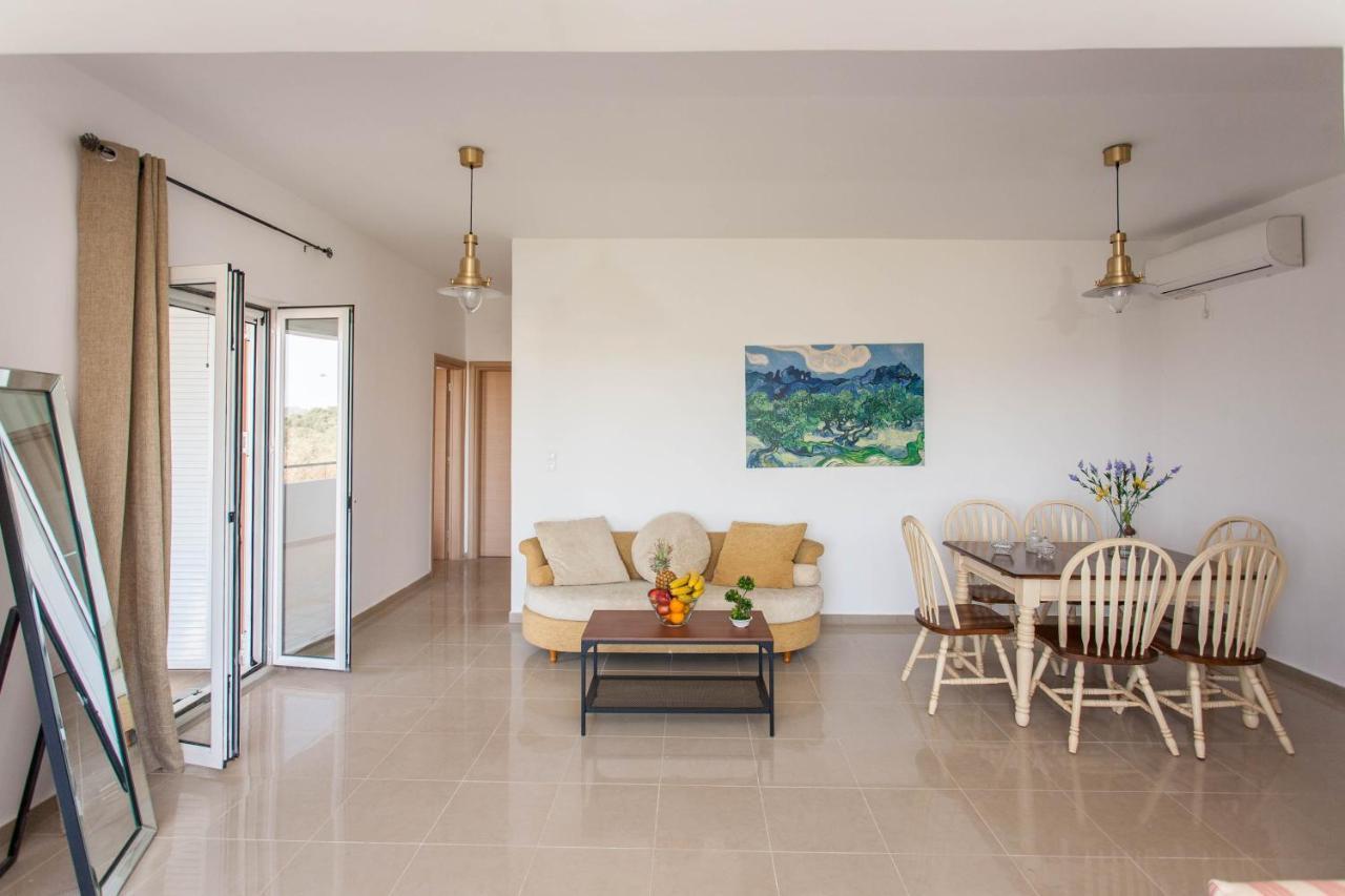 Hillside Seaview Apartment 斯塔罗斯 外观 照片