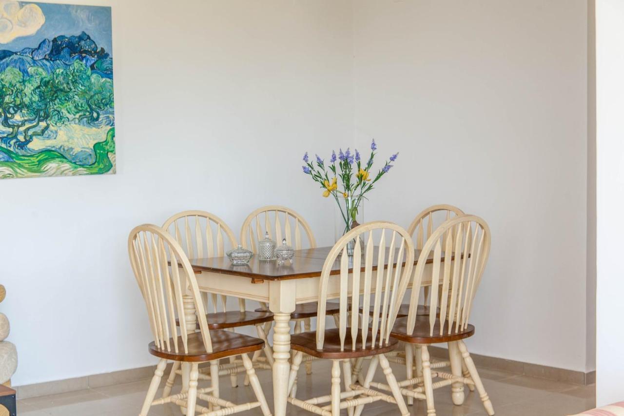Hillside Seaview Apartment 斯塔罗斯 外观 照片