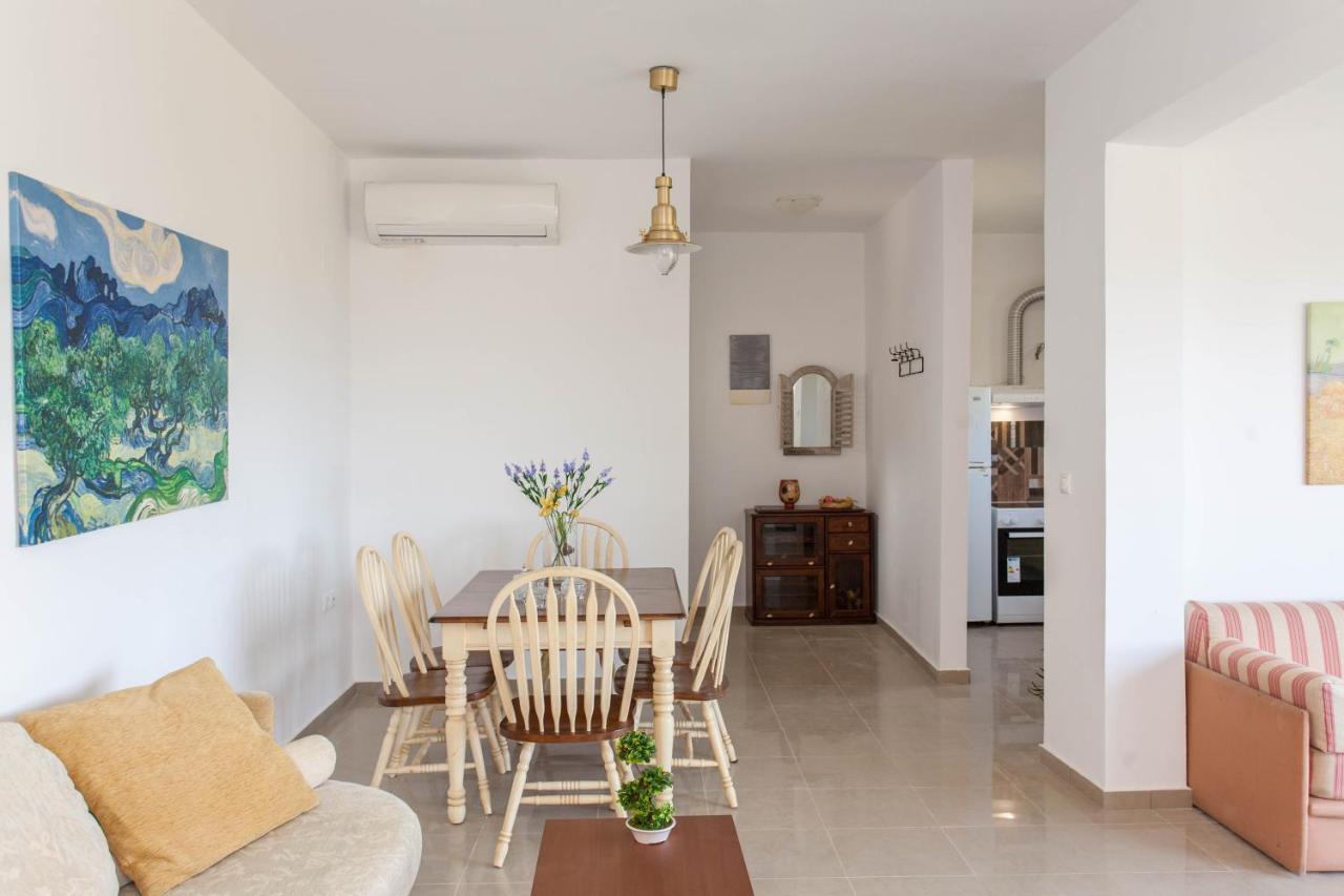 Hillside Seaview Apartment 斯塔罗斯 外观 照片