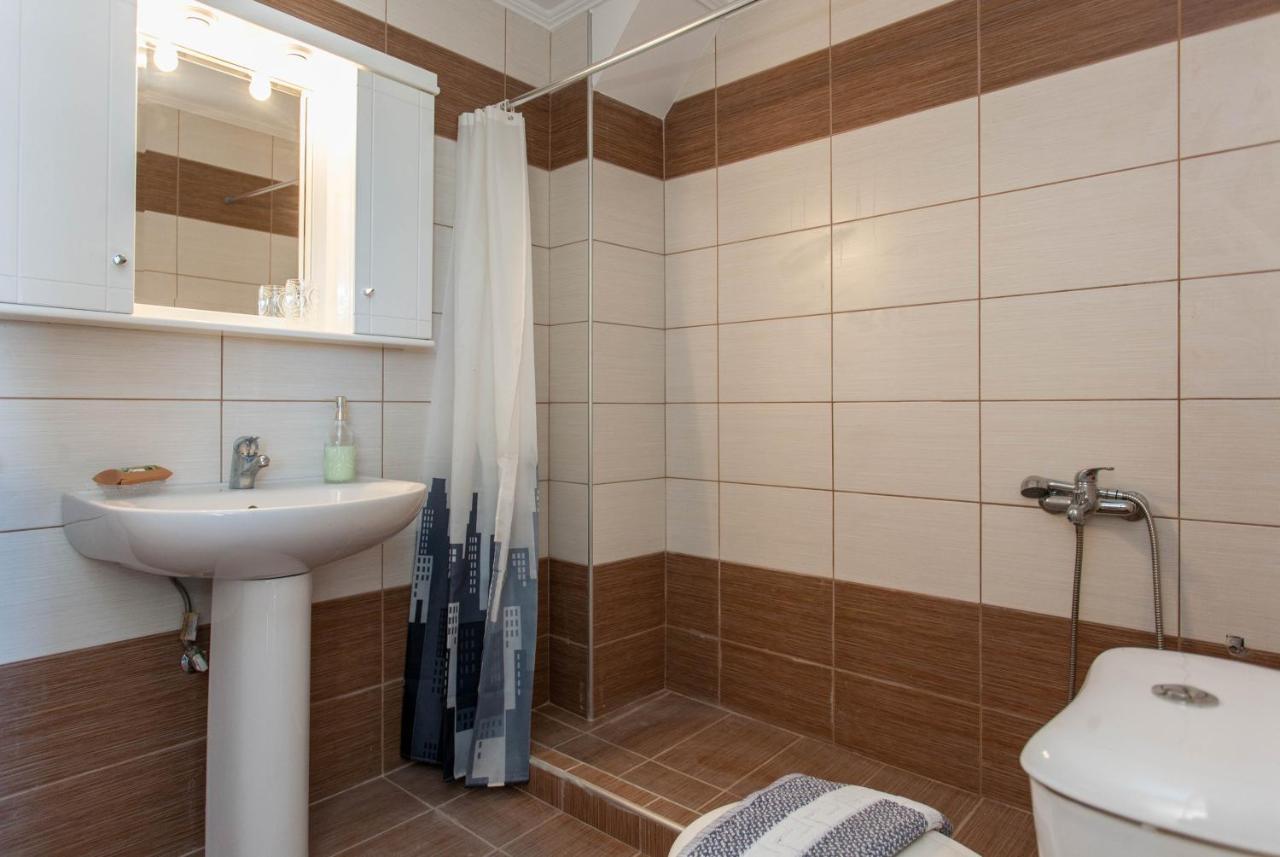 Hillside Seaview Apartment 斯塔罗斯 外观 照片