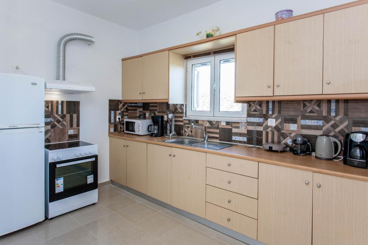 Hillside Seaview Apartment 斯塔罗斯 外观 照片