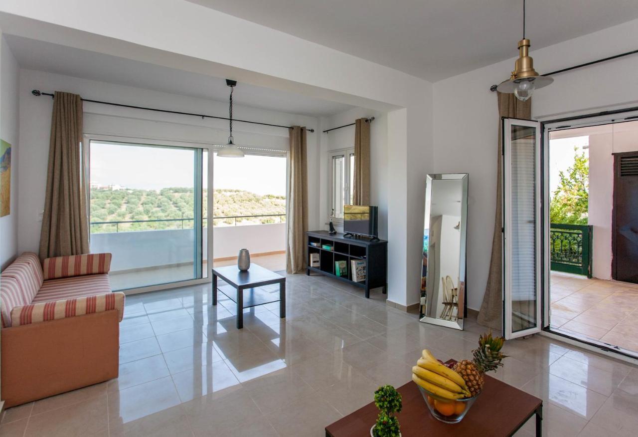 Hillside Seaview Apartment 斯塔罗斯 外观 照片